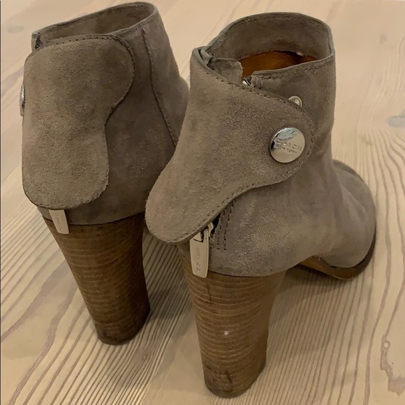 Suede booties - Picture 4 of 5